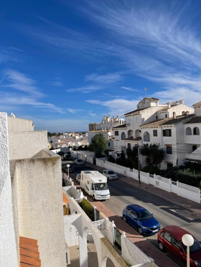 Апартаменты Casa Benita Торевьиа Экстерьер фото