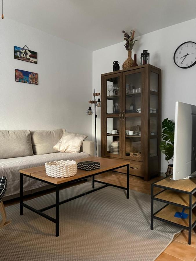 Апартаменты Casa Benita Торевьиа Экстерьер фото