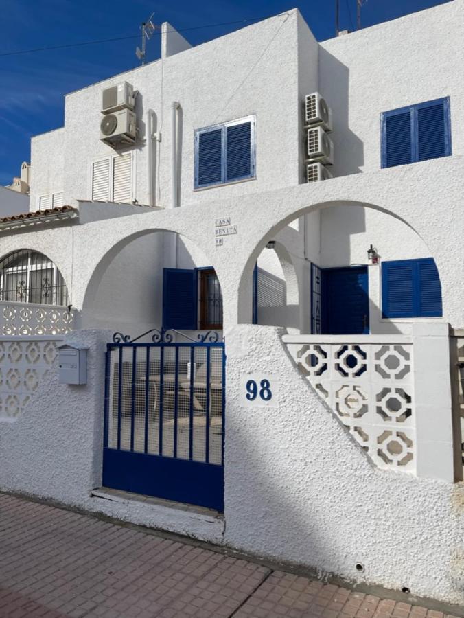 Апартаменты Casa Benita Торевьиа Экстерьер фото